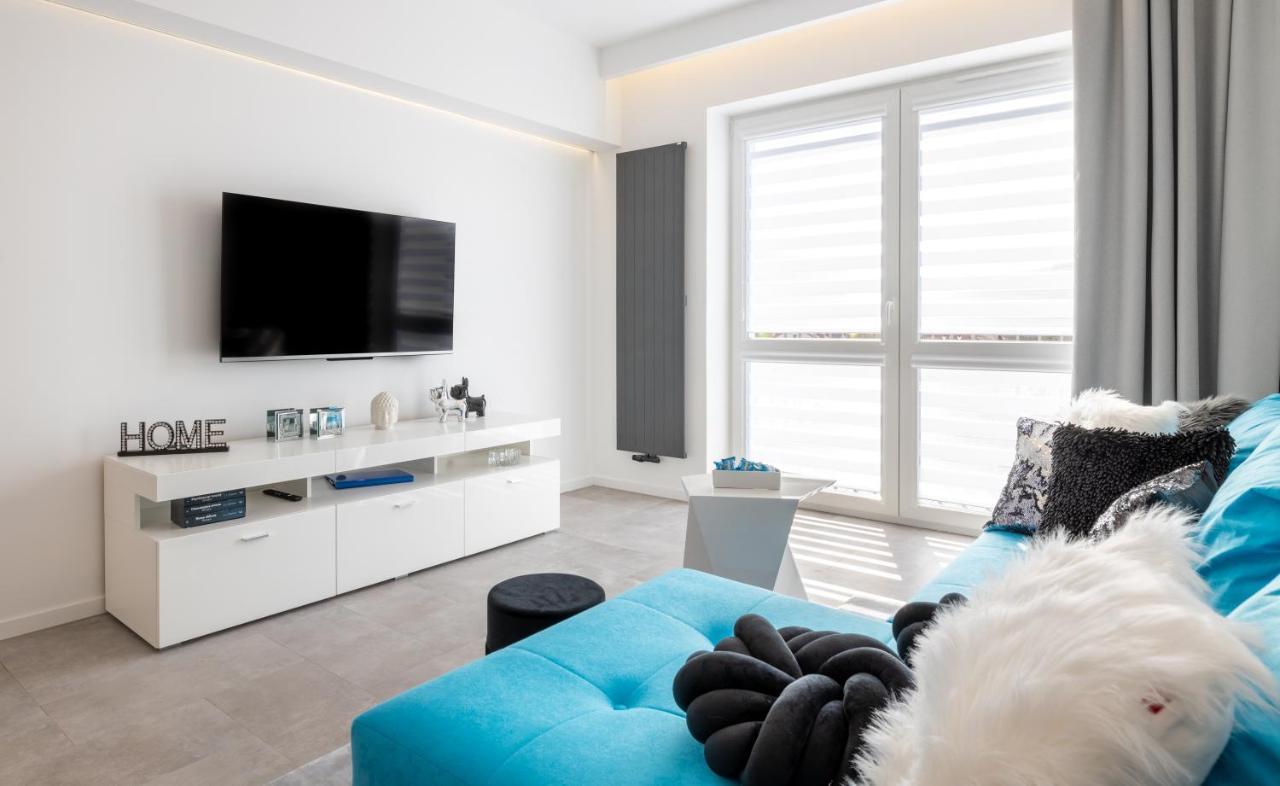 Leo Apartament Delux Ustrzyki Dolne Extérieur photo