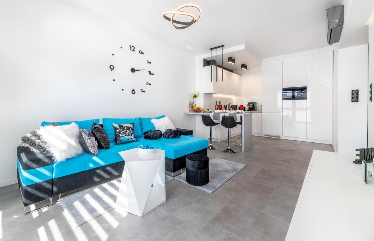 Leo Apartament Delux Ustrzyki Dolne Extérieur photo